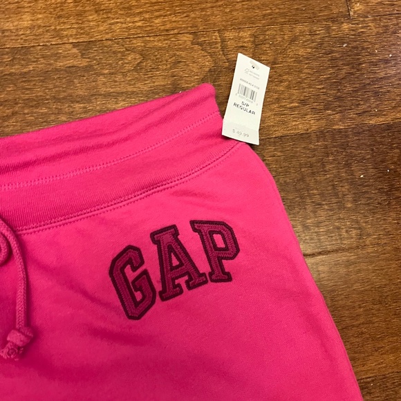 GAP jogging pants - Picture 2 of 3